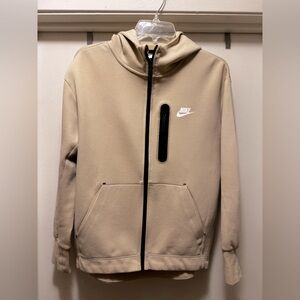 Used Womens Nike Sportswear Tech Full-Zip Hoodie Jacket and Sweatpants.